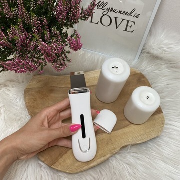 Кавитационный пилинг лица с помощью Derma Roller UMS
