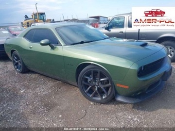 Dodge Challenger III 2021 Dodge Challenger 2021r, RT, 5.7L 5.7 Benzyna 372KM