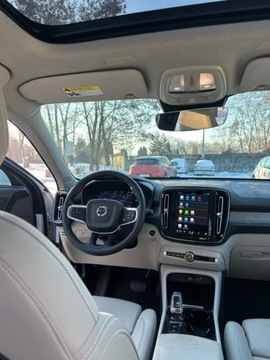 Volvo XC40 2024 Volvo XC 40 Plus 2024 ZarejestrowaneGotowe do jazdy 2.0 Benzyna 247KM, zdjęcie 15