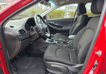 Hyundai i30 III Wagon 1.6 CRDI 115KM 2019 Hyundai i30 Wzorowy Navi - Klimatronik - Kamera - Zarejestrowany, zdjęcie 36