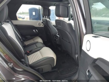 Land Rover Discovery V 2023 Land Rover Discovery 2023r., Metropolian Edition, od ubezpieczalni 3.0, zdjęcie 9