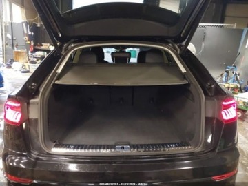 Audi Q8 2022 Audi Q8 Premium Plus 55 Tfsi Quattro Tiptronic 2022 3.0 Benzyna 335KM, zdjęcie 5