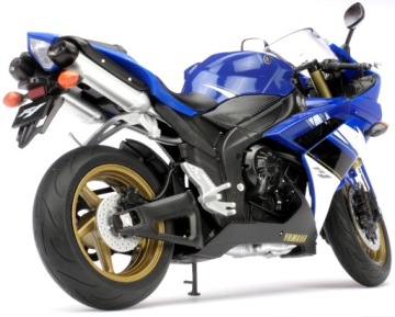 WELLY YAMAHA YZF-R1 1:10 НОВЫЙ