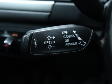 Audi A6 C7 Avant Facelifting 2.0 TDI ultra 190KM 2014 Audi A6 2.0 TDI, 187 KM, Automat, Xenon, Bi-Xenon, zdjęcie 17