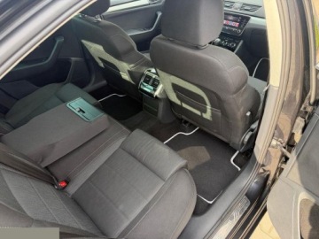 Skoda Superb III 2019 Skoda Superb 1.6 TDI Active DSG 120KM 2019r, zdjęcie 20