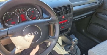 Audi A2 1.4 16V 75KM 2005 Audi A2 Audi A2 1.4 1.4 Benzyna 75KM, zdjęcie 10