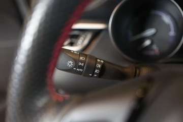 Toyota C-HR I Crossover Facelifting 1.8 Hybrid 122KM 2022 Toyota C-HR 1.8 Hybrid GPF GR Sport 1.8 Hybryda 122KM, zdjęcie 16