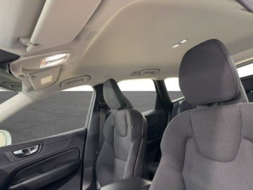 Volvo XC60 II 2021 Volvo XC 60 B4B Momentum Pro, zdjęcie 11