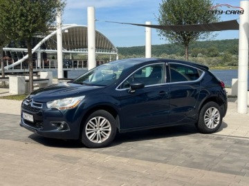 DS 4 I Hatchback (Citroen) 1.6 VTi 120KM 2011 Citroen DS4 1.6 BENZYNA 120KM Zadbany 1.6 Benzyna 120KM, zdjęcie 3