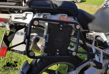 Комплект крепления к кофру + канистра DARKOJAK 2,5 л.