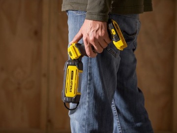 Аккумуляторный фонарь для мастерских 18В серии V20 корпус STANLEY SFMCL050B