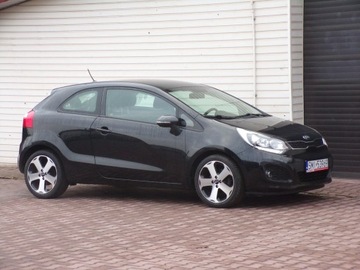 Kia Rio III Hatchback 3d 1.2 DOHC CVVT 85KM 2012 Kia Rio KLIMATRONIC LED, zdjęcie 12