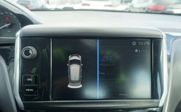 Peugeot 208 I Hatchback 5d Facelifting 1.2 PureTech 82KM 2018 Peugeot 208 1.2 83KM LIFT Niski przebieg Bez korozji Klima Android Auto Mi, zdjęcie 19