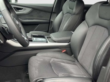 Audi Q7 III (G8) 2026 3.0 60 TFSI e quattro S Line (490 KM) Hak holowniczy, zdjęcie 5