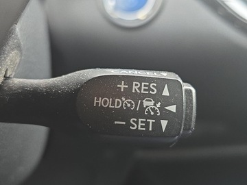 Toyota C-HR I Crossover Facelifting 1.8 Hybrid 122KM 2023 Toyota C-HR 1.8 Hybrid GPF Comfort Toyota C-HR 1,8, zdjęcie 23