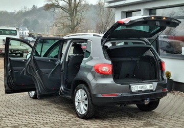 Volkswagen Tiguan I SUV 2.0 TDI CR DPF BlueMotion 140KM 2011 Volkswagen Tiguan 2,0 TDI CR 140KM 6-Biegow Klima 2.0 Diesel 140KM, zdjęcie 18