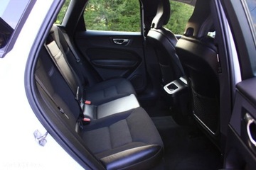 Volvo XC60 II Crossover D4 190KM 2020 Volvo XC 60 Volvo XC 60 D4 Momentum Pro 2.0 Diesel 190KM, zdjęcie 35