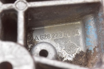 UCHYCENÍ ULOŽENÍ MOTORU PRAVÁ A6282230304 MERCEDES ML W163 4.0 CDI 250 KM