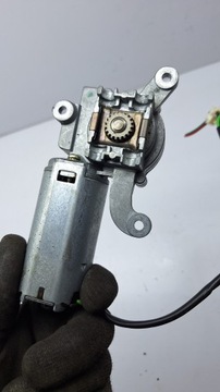 MOTOREK STŘEŠNÍHO OKNA MITSUBISHI CARISMA I 44149493