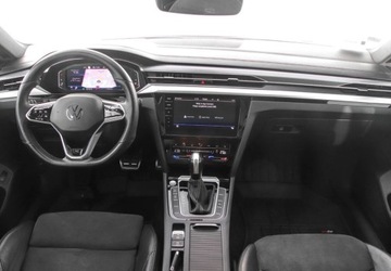 Volkswagen Arteon Fastback Facelifting 2.0 TSI 190KM 2021 Volkswagen Arteon 2.0TSI 190KM R-Line DSG, Kamera Cofania, Tempomat Aktywn, zdjęcie 14