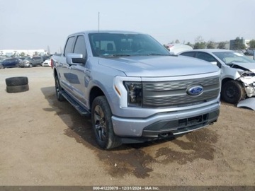 Ford 2022 Ford F150 2022 Ford F-150 Lightning Pro 4WD SuperCrew 5.5 Box Elektryczny, zdjęcie 1