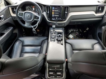 Volvo XC60 II Crossover T5 250KM 2020 Volvo XC 60 T5 Inscription 2020 2.0l 2.0 Benzyna 250KM, zdjęcie 8