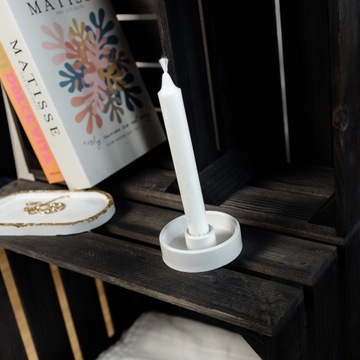 Черная деревянная шкатулка для цветов, трав и мелочей.