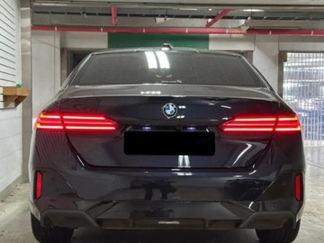 BMW Seria 5 G90-91 Touring 2.0 520d 197KM 2025 BMW Seria 5 520d xDrive Sport Sedan 2.0 (197KM) 2025, zdjęcie 1