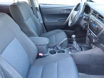 Toyota Auris II Hatchback 5d Dual VVT-i 100 99KM 2014 Toyota Auris 1.3 Dual VVT-i, Salon Polska, Klima, zdjęcie 8
