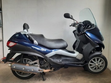 RAMA SILNIK PIAGGIO MP3 400 CZESCI