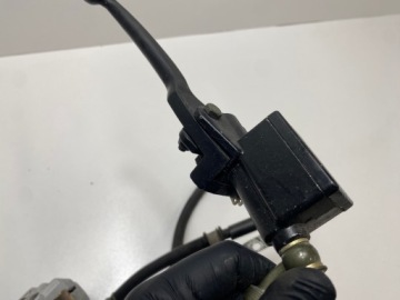 ROMET 757 / KREIDLER GALACTICA 50 2T ПЕРЕДНИЙ ТОРМОЗНОЙ СУППОРТ + ПРАВЫЙ НАСОС