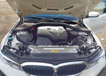 BMW Seria 3 G20-G21 2021 BMW Seria 3 BMW 3 SERIES 330E 2.0 Hybryda 182KM, zdjęcie 11