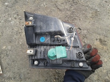 ФОНАРЬ ЗАДНЕЙ ДВЕРИ ПРАВЫЙ FIAT FREEMONT 11-