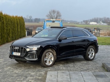 Audi Q8 SUV 3.0 55 TFSI 340KM 2019 Audi Q8 3.0 Benz Quattro Bogate Wyposazenie 3.0 Benzyna 340KM