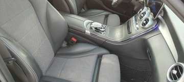 Mercedes Klasa C W205 2019 Mercedes C 300 Plug-in, zdjęcie 12