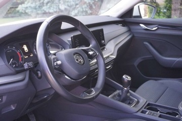 Skoda Octavia IV Kombi 1.0 TSI 110KM 2020 Skoda Octavia CarPlayAA, kamera, isofix, salon PL, LaneAssist, klima 2stre, zdjęcie 8