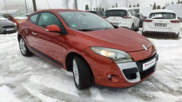 Renault Megane III Coupe 1.6 16v 110KM 2009 Renault Megane Coupe 1.6i 110kM Klima Navi Keyless Xenon Bluetooth Temp. G, zdjęcie 1