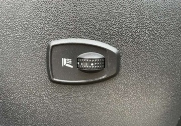 Renault Scenic III 2013 Renault Scenic Renault Scenic Energy TCe 130 SampS Bose Edition 1.2 132KM, zdjęcie 24