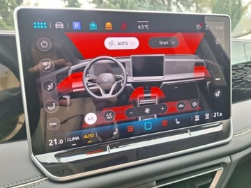 Volkswagen Tiguan II SUV Facelifting 1.5 TSI 150KM 2024 Volkswagen Tiguan serwis ASO 1.5eTSI 150KM bezwyp pakiet MatrixLED kamera3, zdjęcie 28