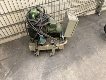 Pompa próżniowa FEZER 016-118 VACUUM PUMP, 16m3/H Super stan !
