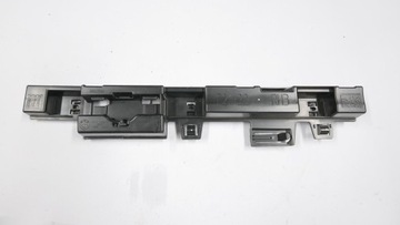 BMW F21 F22 ŚLIZG PROGU MOCOWANIE LISTWA MOCUJĄCA PRAWA RH3 7268076