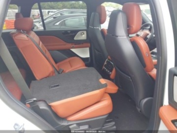 Lincoln Aviator 2025 Lincoln Aviator Reserve 2025 3.0l 3.0 Benzyna 400KM, zdjęcie 12
