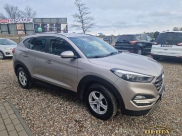 Hyundai Tucson III SUV 1.6 T-GDI 177KM 2015 Hyundai Tucson Led 4x4 Automat Hak Kamera Cofania 1.6 Benzyna 177KM, zdjęcie 9