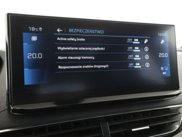 Peugeot 3008 II Crossover Facelifting  1.5 BlueHDi 130KM 2021 Peugeot 3008 GT Panorama Navi Kamera cofania, zdjęcie 24