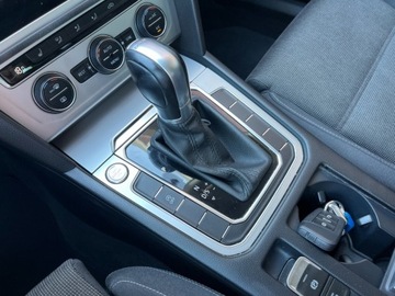 Volkswagen Passat B8 Variant 2.0 TDI BlueMotion SCR 150KM 2018 Volkswagen Passat 2.0 diesel 150 KM automat zarej w PL zadbany mozliw, zdjęcie 18