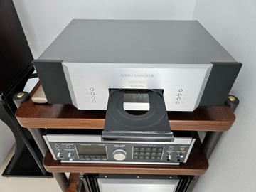 Интегральный усилитель Audio Analogue Maestro плюс компакт-диск