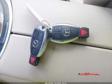 Mercedes GLC C253 2019 Mercedes-Benz GLC 2019 r., 2,0L 300 4 MATIC 2.0 Benzyna 241KM, zdjęcie 12