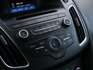 Ford Focus III Kombi Facelifting 1.5 TDCi 95KM 2018 Ford Focus 1.5 TDCi, Salon Polska, Klima, zdjęcie 13