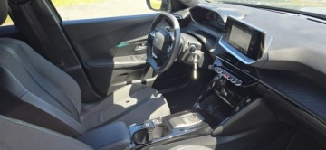 Peugeot 2008 II SUV 1.5 BlueHDi 130KM 2023 Peugeot 2008 1.5 HDI automat, zdjęcie 8