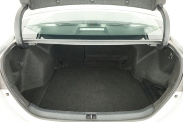 Toyota Corolla XI Sedan 1.6 Valvematic 132KM 2016 Toyota Corolla 1.6 Valvematic, Salon Polska, zdjęcie 10